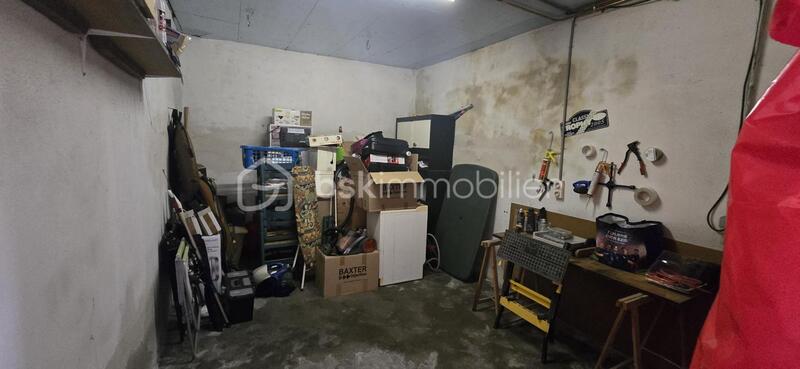 Immeuble - 215 m² - 12 pièces