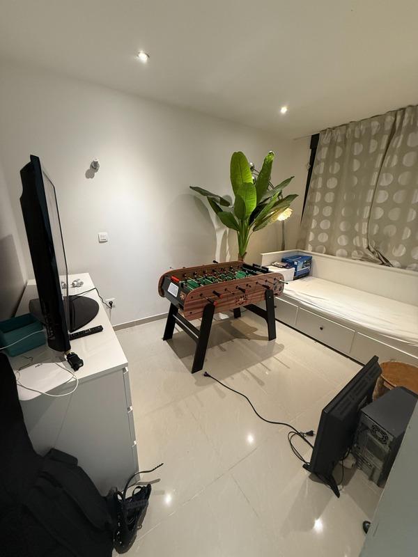 Maison - 253 m² - 11 pièces