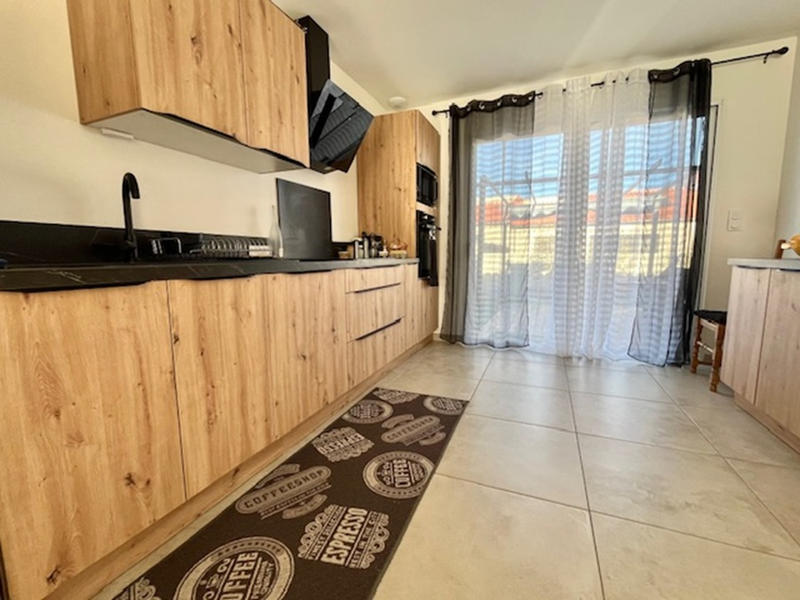 Maison - 80 m² - 3 pièces