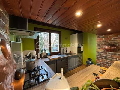 Maison traditionnelle - 108 m² - 4 pièces