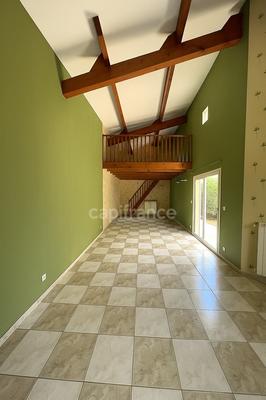 Maison - 111 m² - 4 pièces