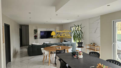 Maison - 105 m² - 5 pièces