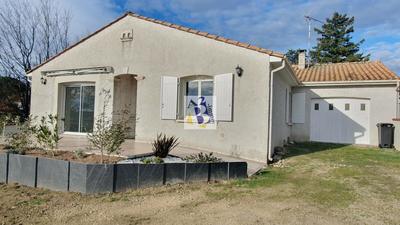 Maison - 110 m² - 4 pièces