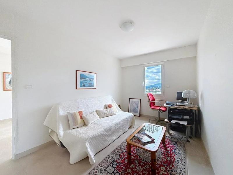 Villa - 171 m² - 6 pièces