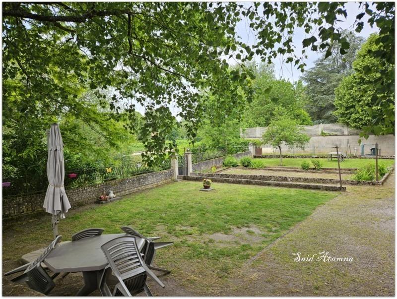 Maison - 195 m² - 8 pièces