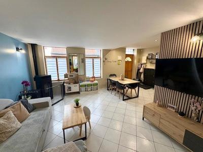 Maison - 64 m² - 4 pièces