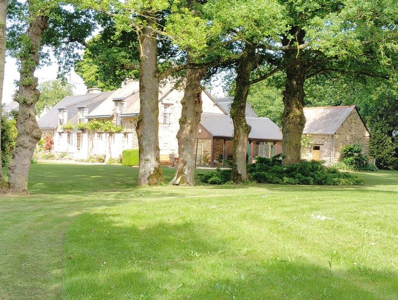 Longère - 218 m² - 6 pièces