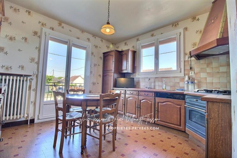 Maison - 94 m² - 4 pièces