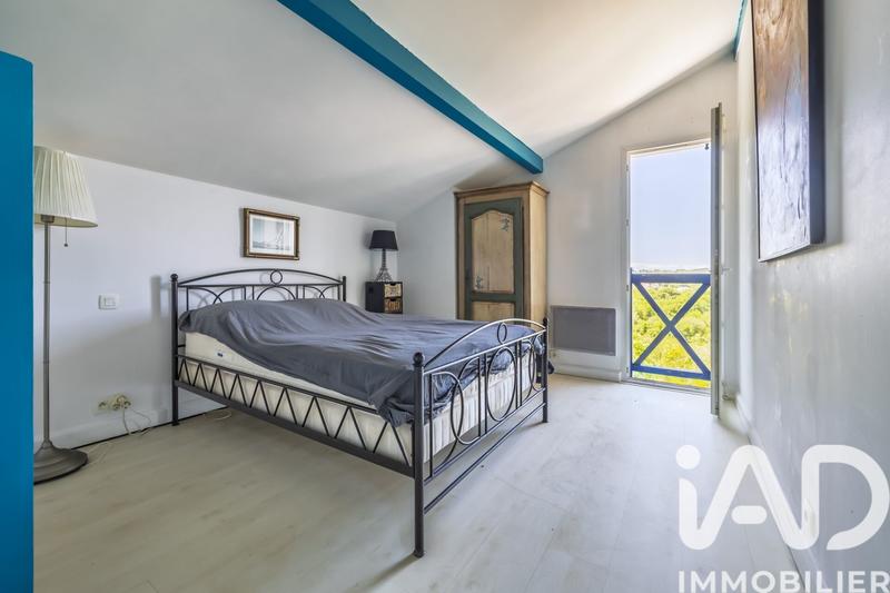 Maison - 203 m² - 6 pièces