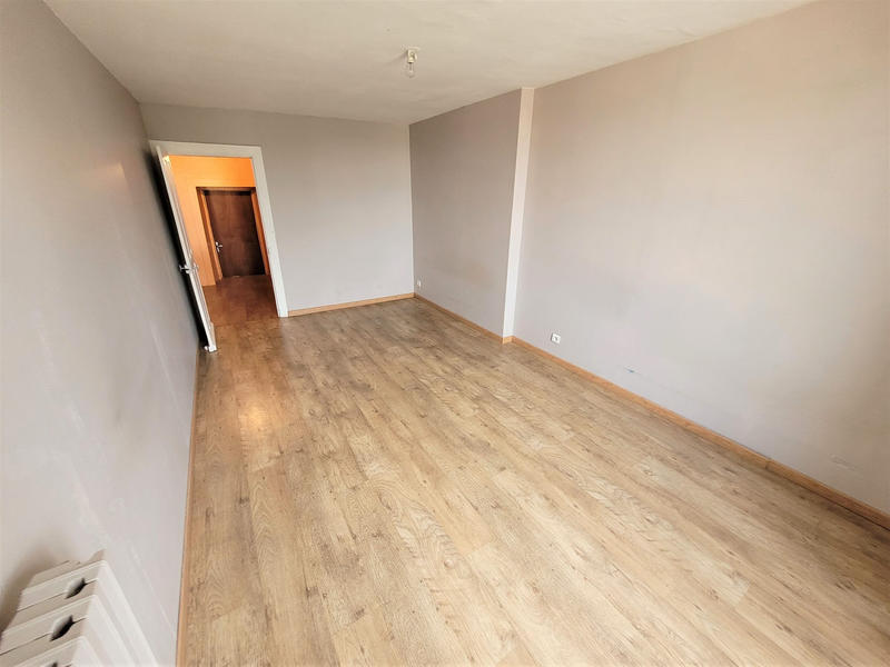 Maison - 190 m² - 6 pièces