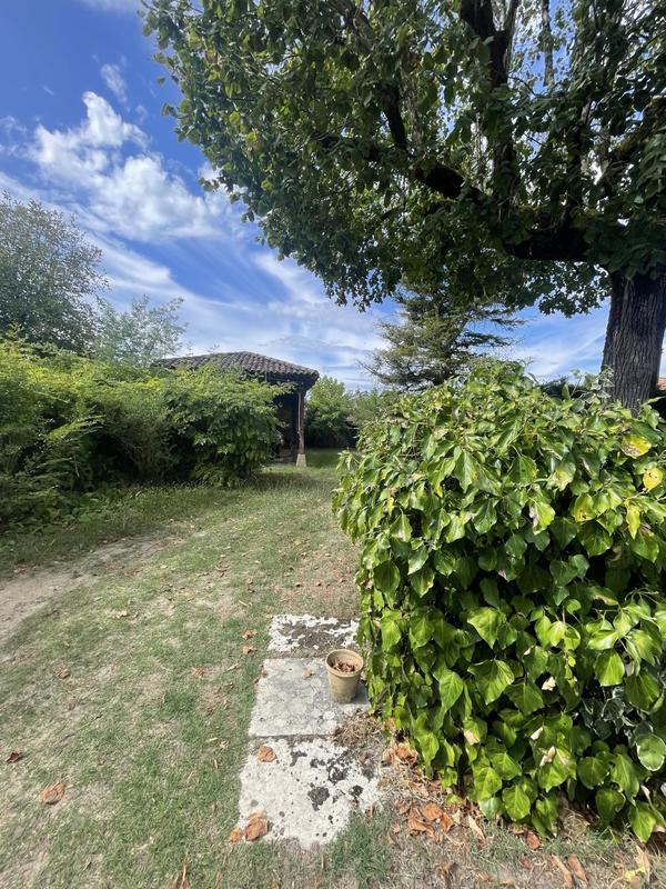 Maison - 400 m² - 10 pièces