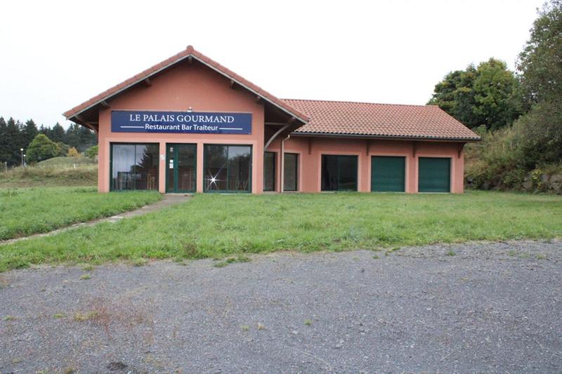 Maison - 210 m² - 5 pièces