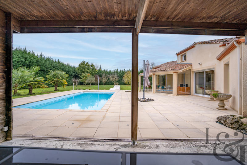 Maison - 145 m² - 4 pièces