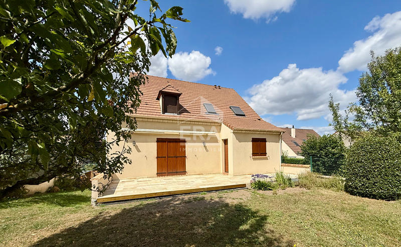 Maison - 136 m² - 6 pièces