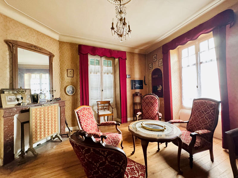 Immeuble - 370 m² - 4 pièces