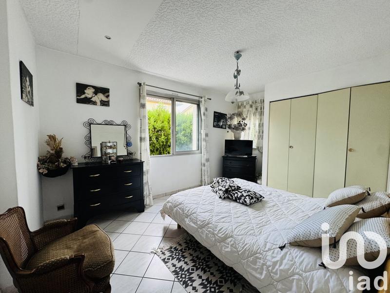 Maison - 263 m² - 8 pièces