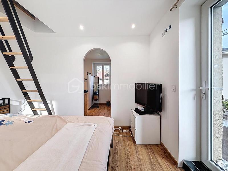 Appartement - 82 m² - 4 pièces