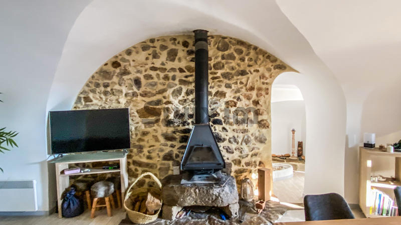 Maison de village - 212 m² - 9 pièces