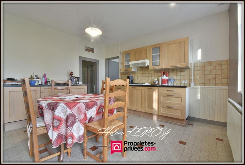 Maison - 95 m² - 5 pièces