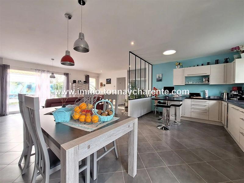 Maison contemporaine - 92 m² - 4 pièces