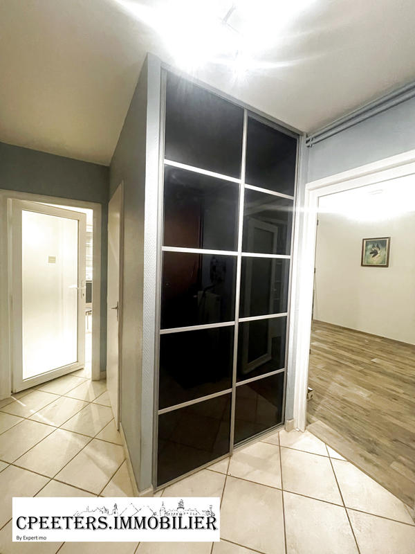 Maison - 93 m² - 4 pièces