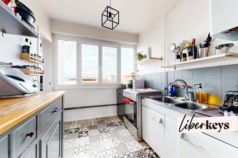 Appartement - 61 m² - 3 pièces