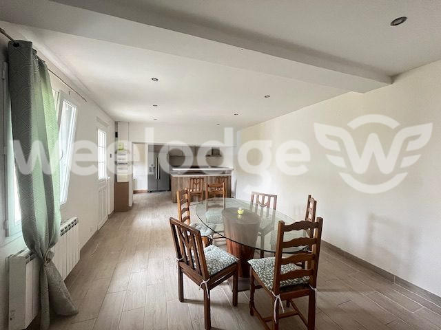 Maison - 100 m² - 6 pièces