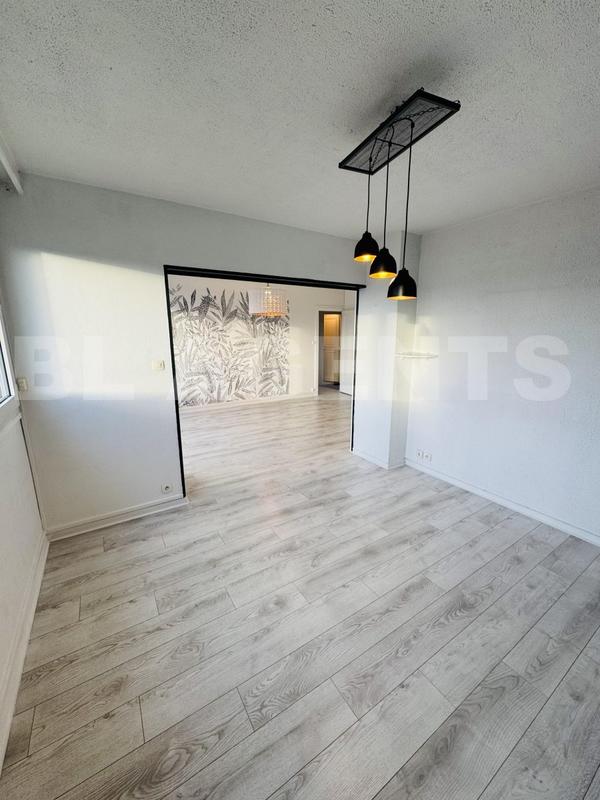 Appartement - 72 m² - 4 pièces