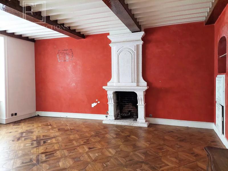 Maison de village - 340 m² - 11 pièces