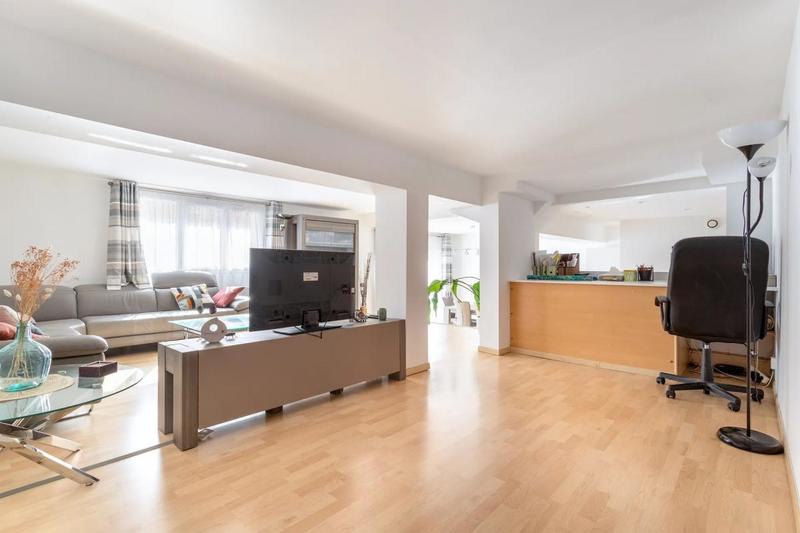 Appartement - 95 m² - 4 pièces