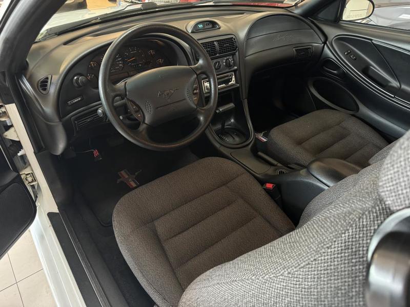 Ford Mustang 1996 3.8l V6 150ch Made in Usa