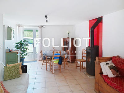 Maison - 111 m² - 7 pièces