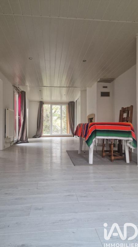 Maison - 90 m² - 5 pièces