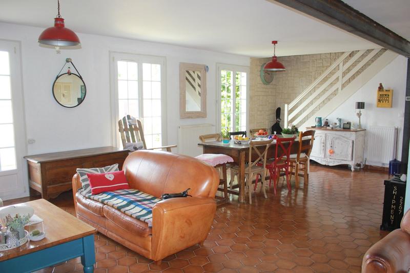 Maison - 135 m² - 6 pièces