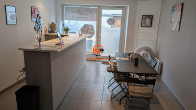 Local commercial - 42 m² - 2 pièces