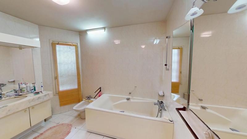 Maison - 167 m² - 5 pièces