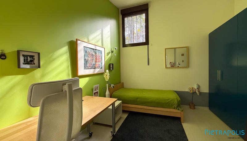 Maison - 295 m² - 7 pièces