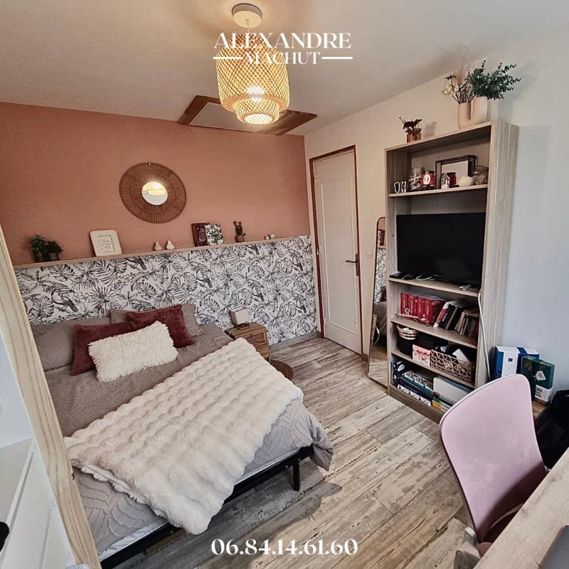 Maison - 77 m² - 5 pièces