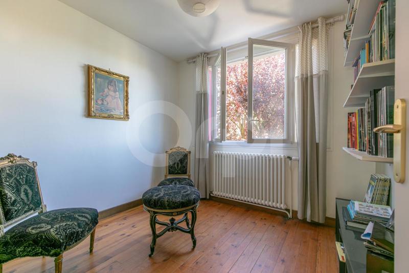 Maison - 183 m² - 7 pièces