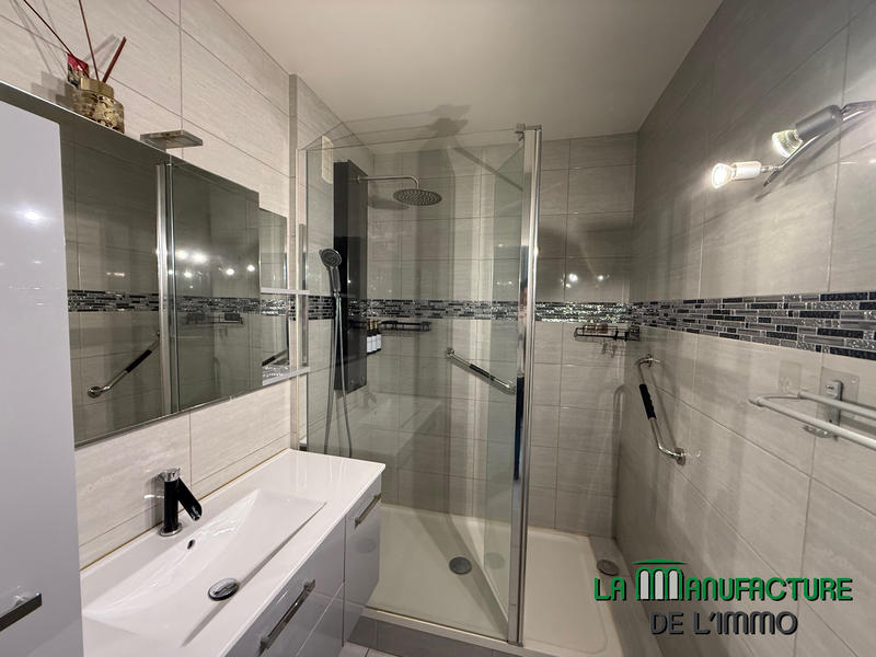 Appartement - 66 m² - 3 pièces