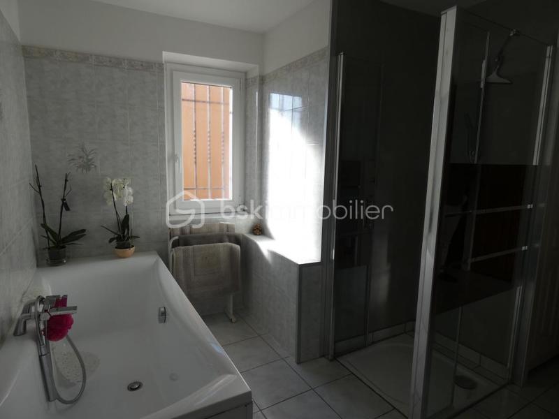 Maison de village - 190 m² - 5 pièces