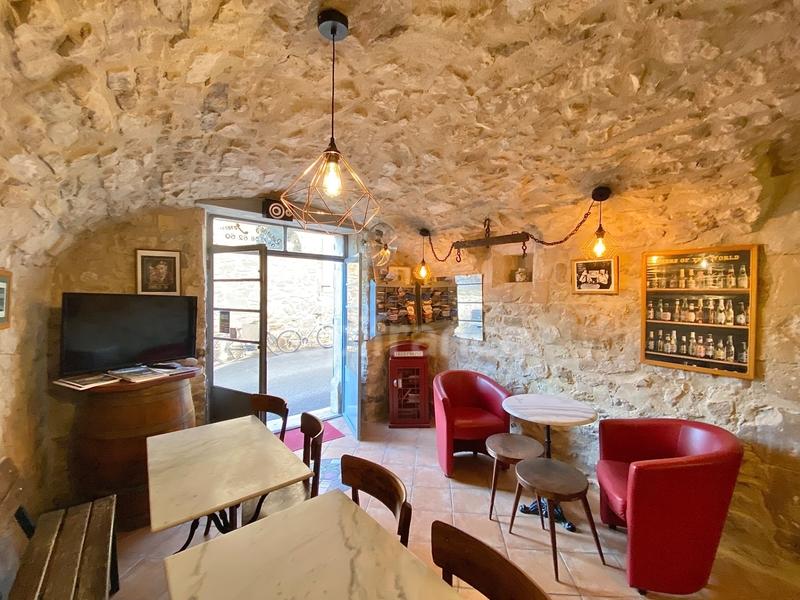 Maison de village - 220 m² - 11 pièces