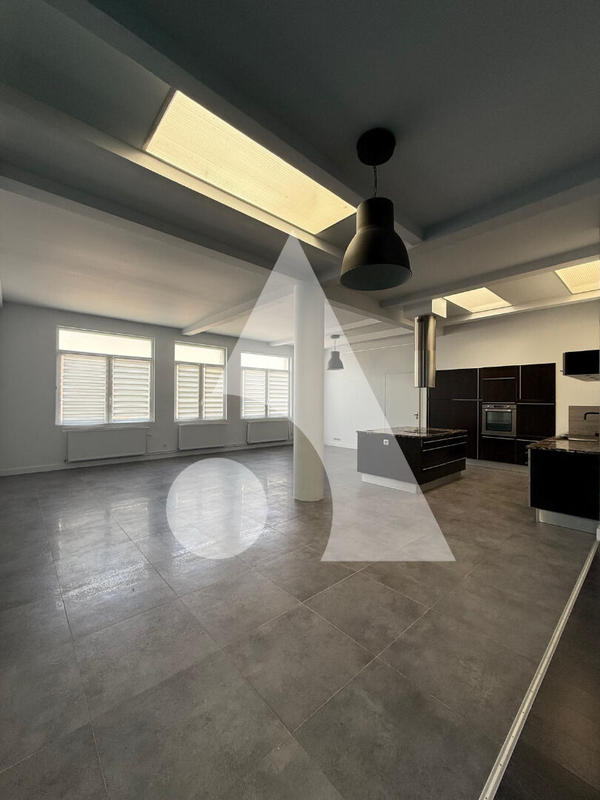 Appartement - 202 m² - 5 pièces