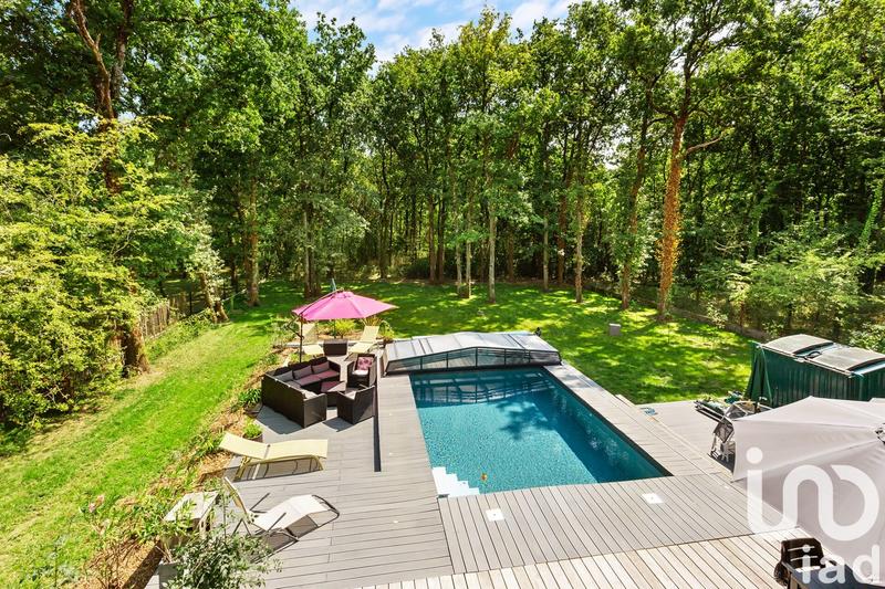 Maison - 190 m² - 7 pièces