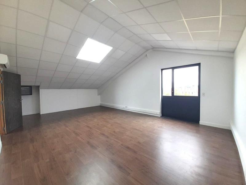 Bureau - 40 m² - 1 pièce