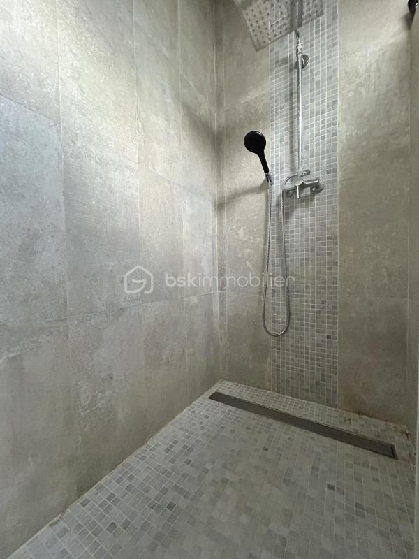 Maison de ville - 82 m² - 4 pièces