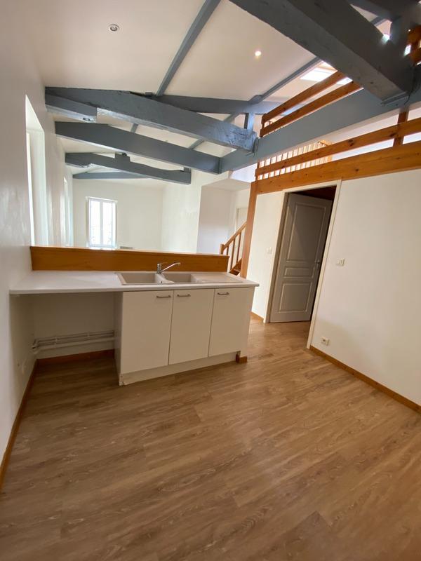 Immeuble - 117 m² - 7 pièces