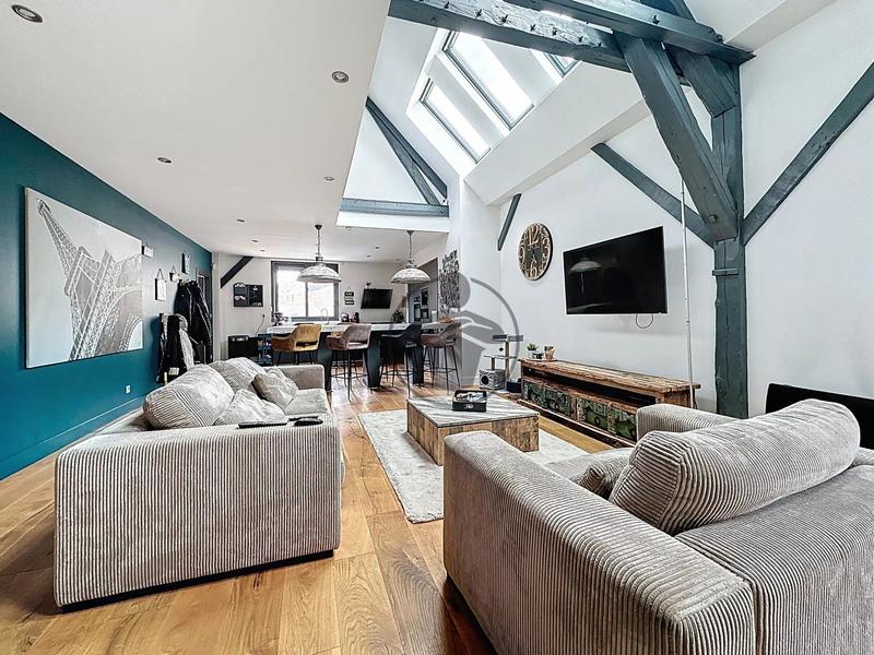 Appartement - 142 m² - 5 pièces