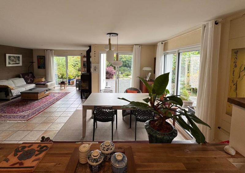 Maison - 138 m² - 5 pièces