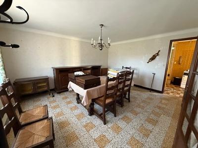 Maison - 90 m² - 3 pièces